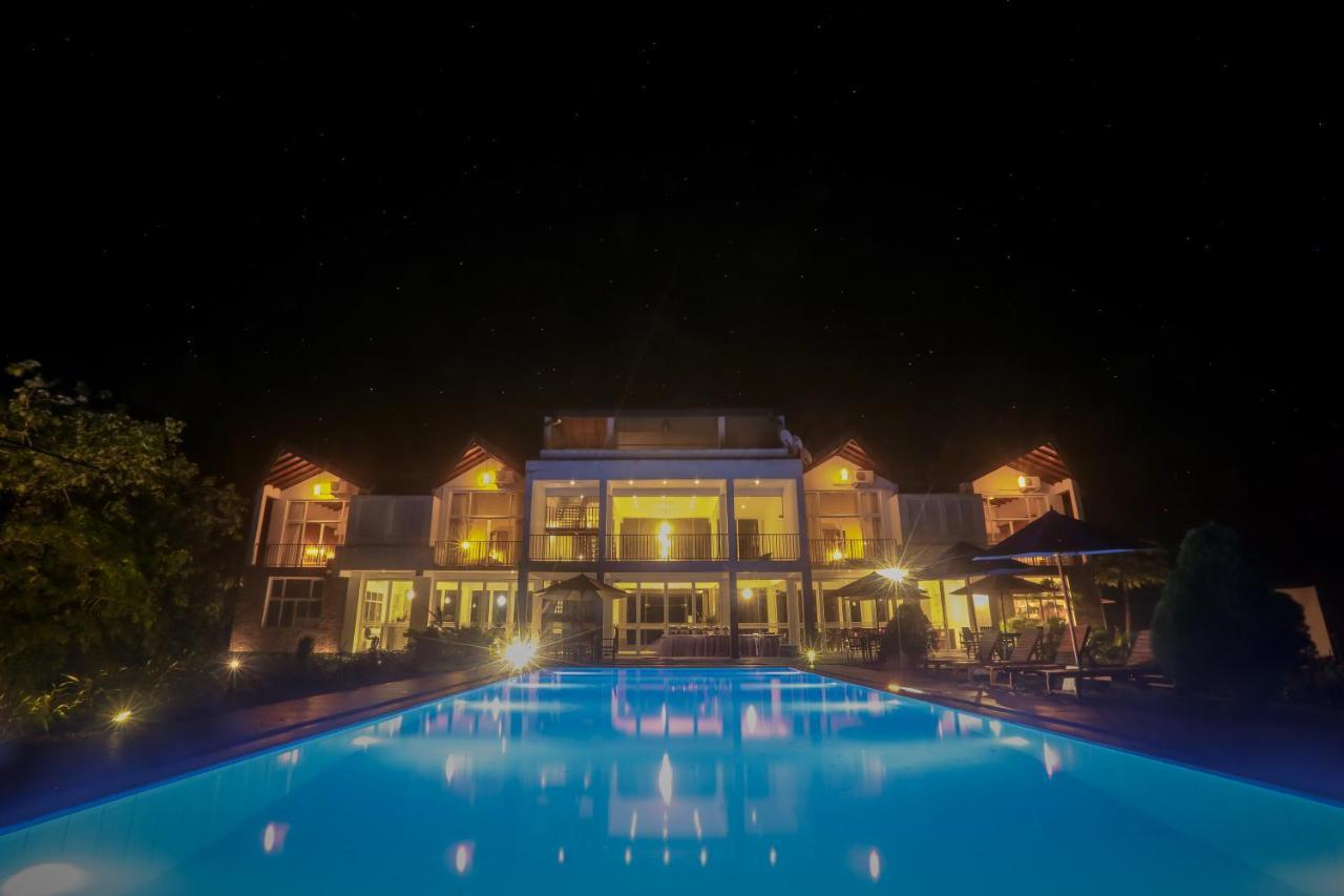 Subaseth Villa 아누라다푸라 외부 사진