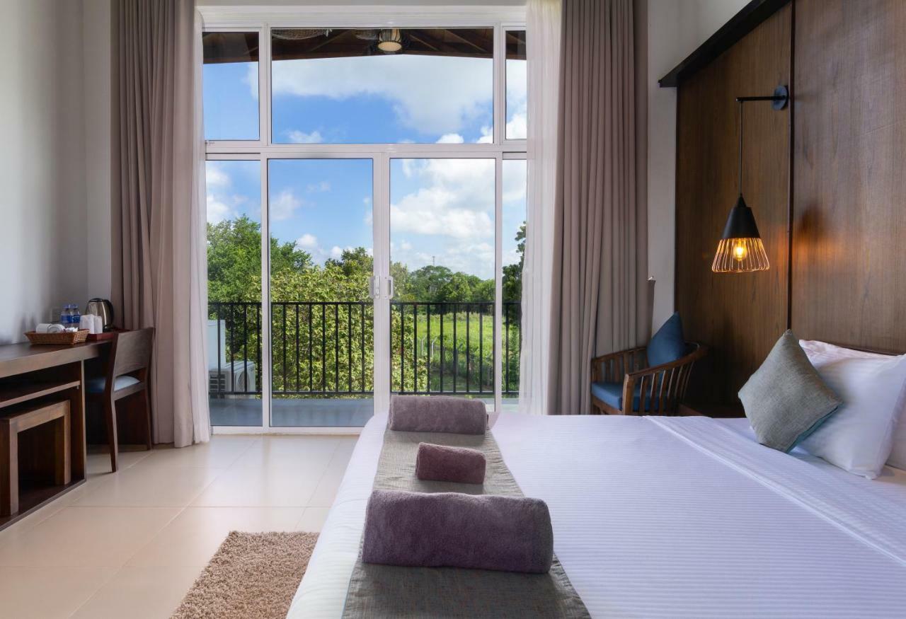 Subaseth Villa 아누라다푸라 외부 사진