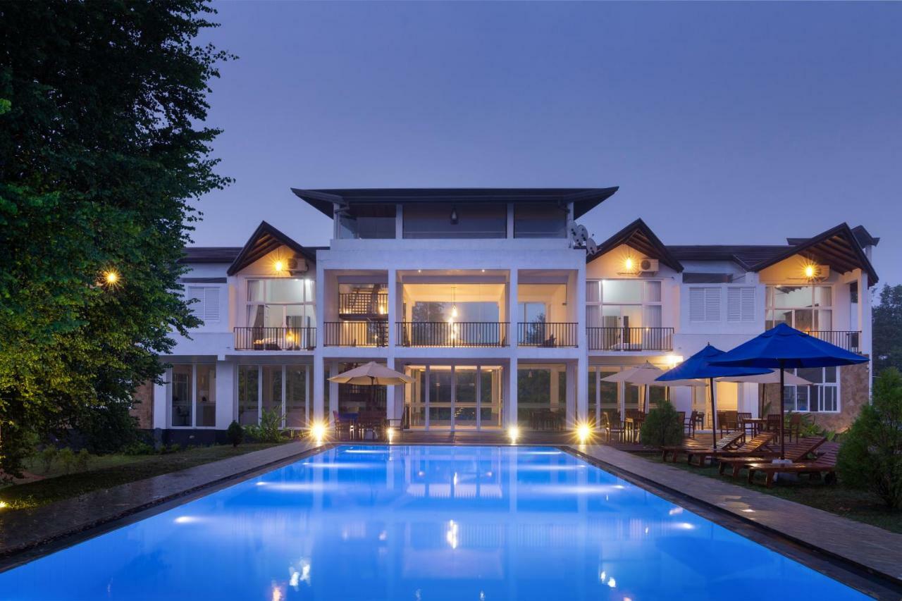 Subaseth Villa 아누라다푸라 외부 사진
