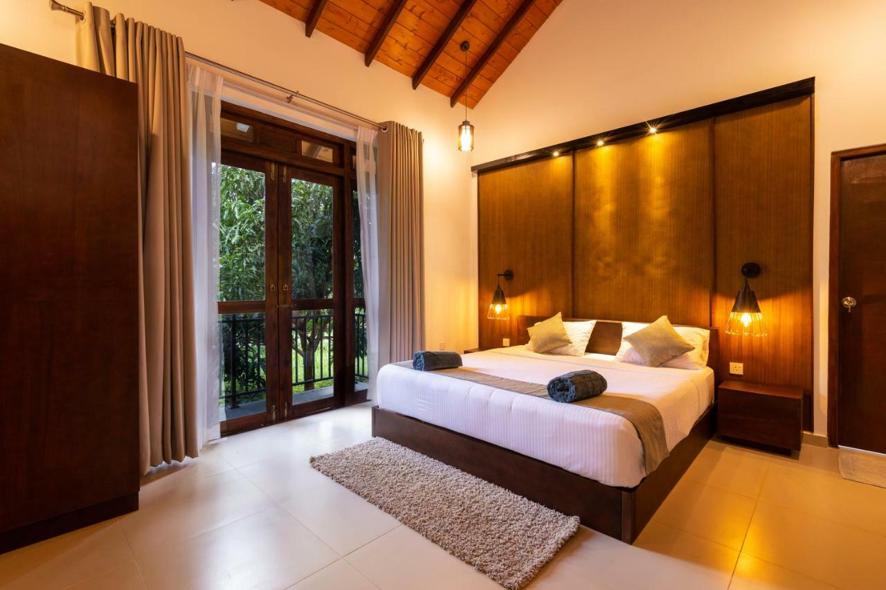 Subaseth Villa 아누라다푸라 외부 사진