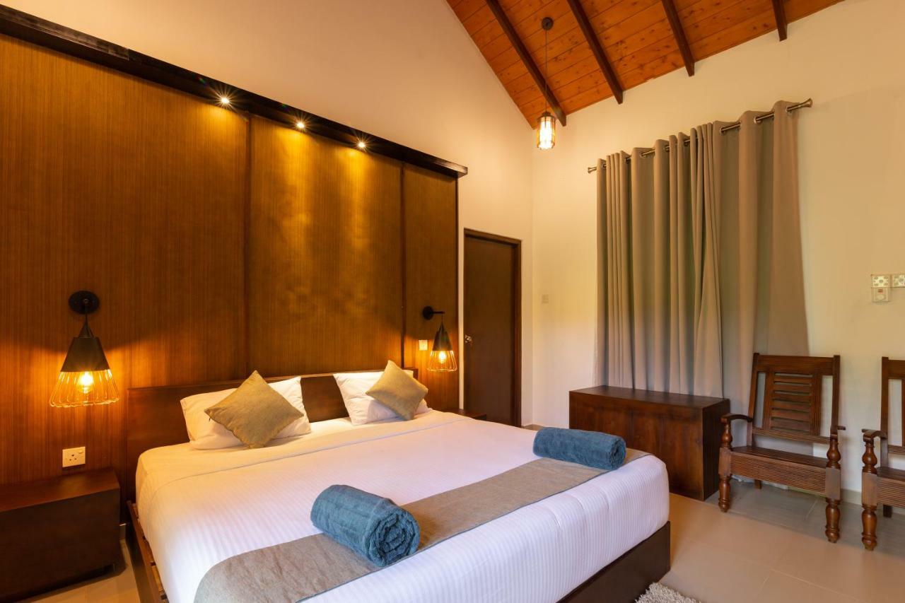 Subaseth Villa 아누라다푸라 외부 사진