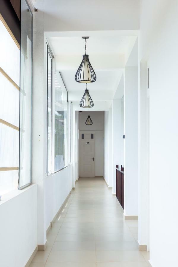 Subaseth Villa 아누라다푸라 외부 사진