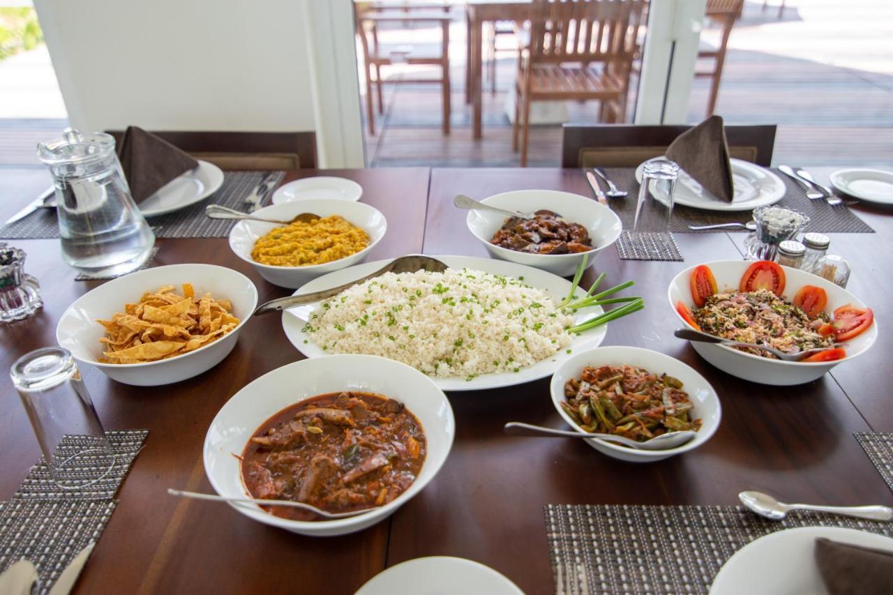 Subaseth Villa 아누라다푸라 외부 사진
