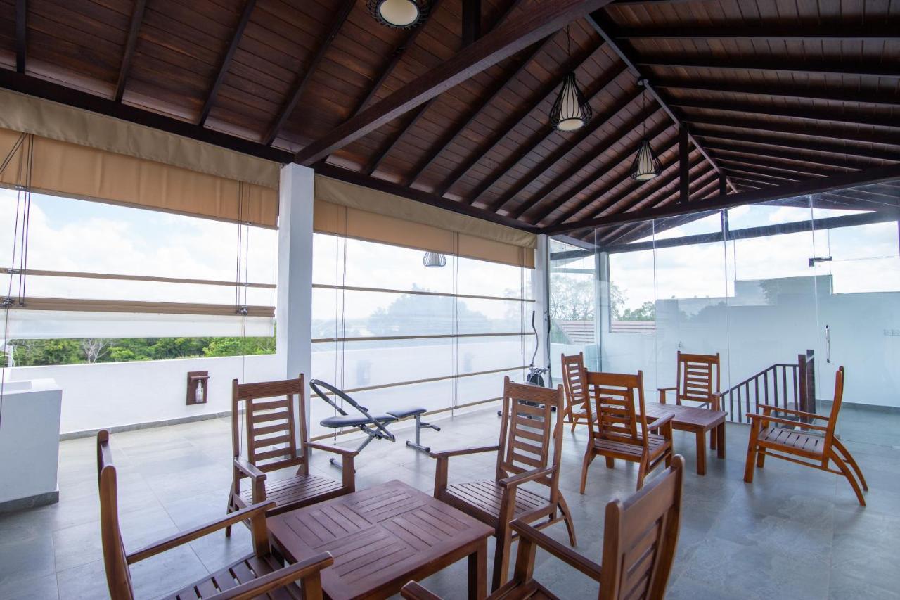 Subaseth Villa 아누라다푸라 외부 사진